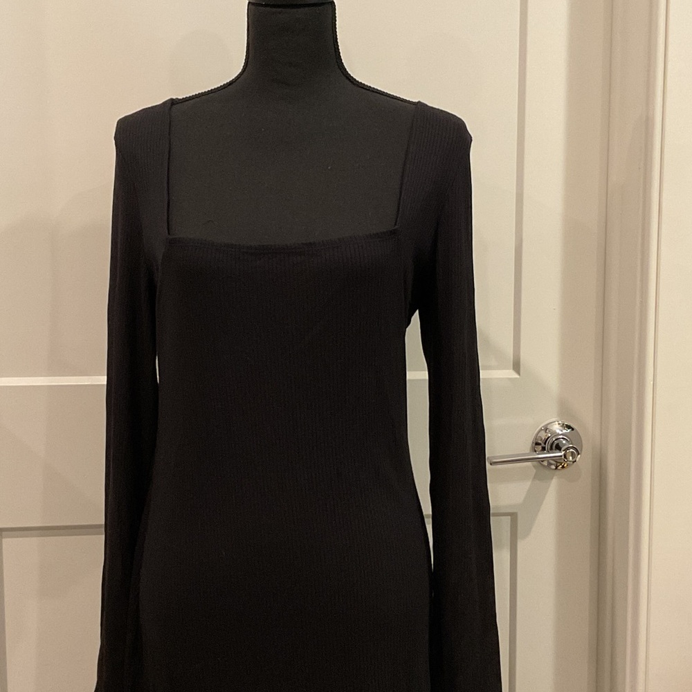 Elegant Black Long Sleeve Dress